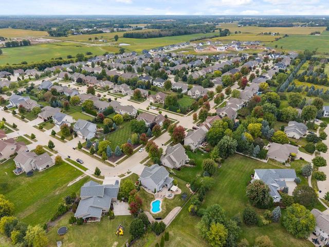 5212 N ROSEMARY DRIVE, Appleton, WI 54913