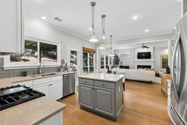 2120 Traywick Chase, Alpharetta, GA 30004