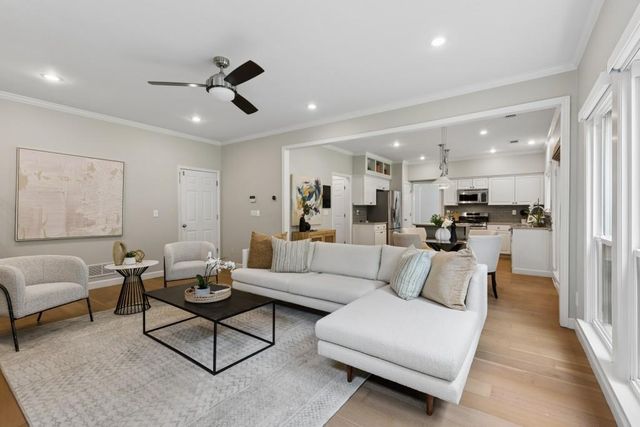 2120 Traywick Chase, Alpharetta, GA 30004
