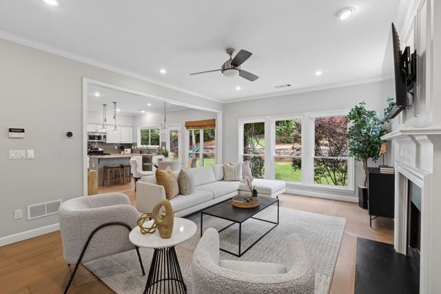 2120 Traywick Chase, Alpharetta, GA 30004