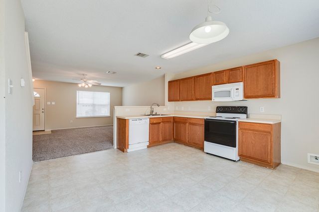 2920 Pima Lane, Fort Worth, TX 76119