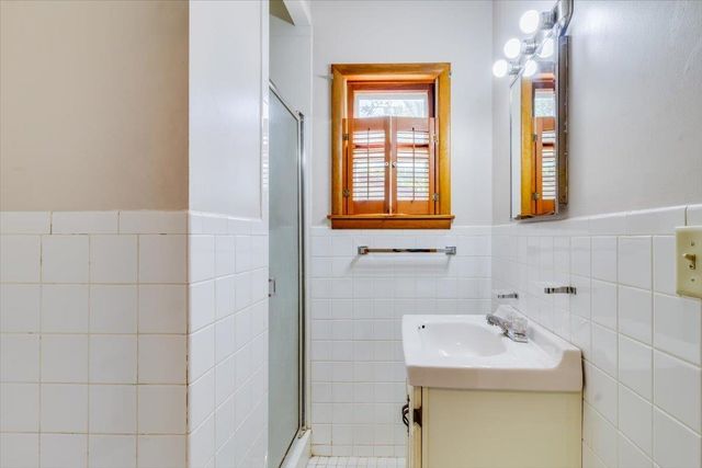 1612 N Lawndale, El Dorado, KS 67042