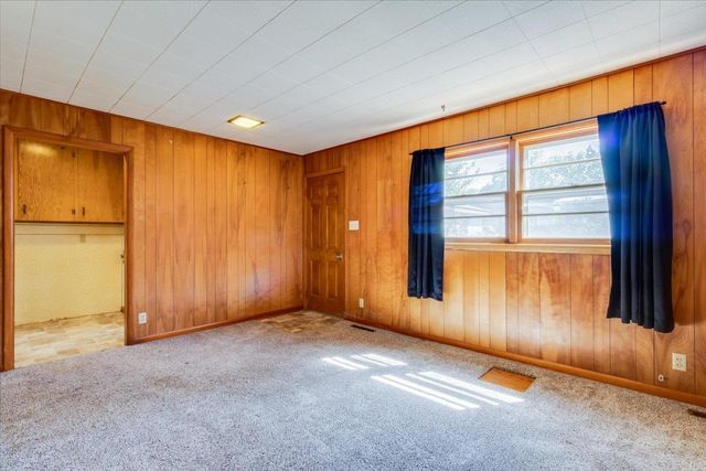 1612 N Lawndale, El Dorado, KS 67042