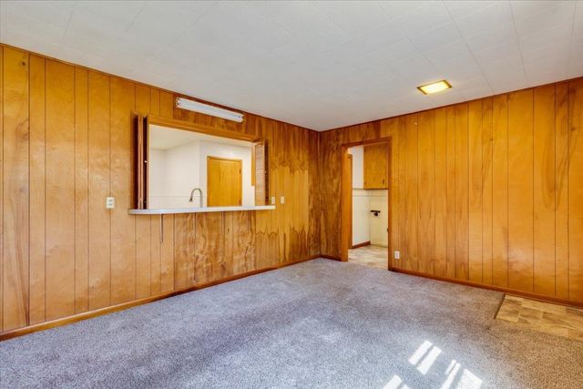 1612 N Lawndale, El Dorado, KS 67042