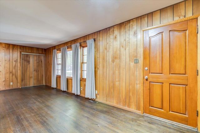 1612 N Lawndale, El Dorado, KS 67042