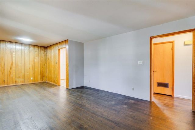 1612 N Lawndale, El Dorado, KS 67042