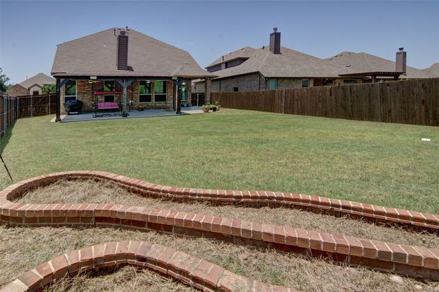 9828 Tule Lake Road, Fort Worth, TX 76177