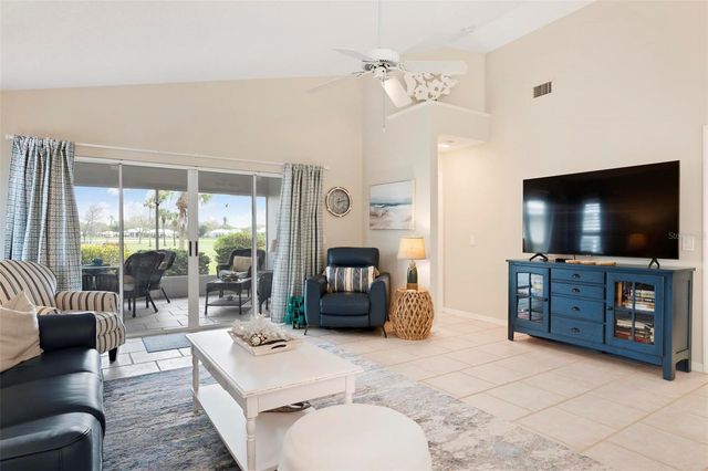 726 BRIGHTSIDE CRESCENT DRIVE 14, Venice, FL 34293