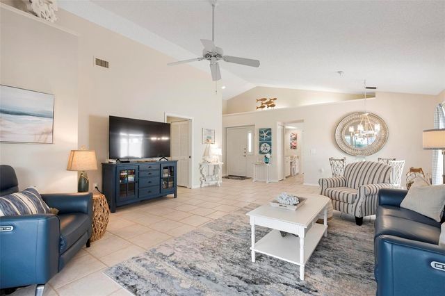 726 BRIGHTSIDE CRESCENT DRIVE 14, Venice, FL 34293