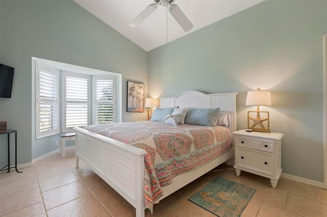 726 BRIGHTSIDE CRESCENT DRIVE 14, Venice, FL 34293