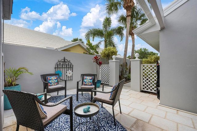 726 BRIGHTSIDE CRESCENT DRIVE 14, Venice, FL 34293