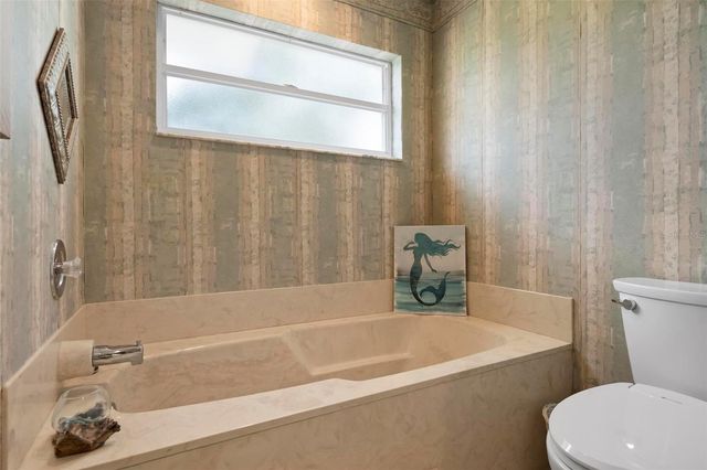 726 BRIGHTSIDE CRESCENT DRIVE 14, Venice, FL 34293