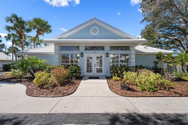 726 BRIGHTSIDE CRESCENT DRIVE 14, Venice, FL 34293