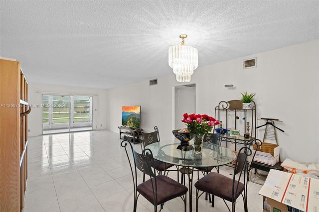 2802 Victoria Way K4, Coconut Creek, FL 33066
