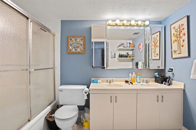 2802 Victoria Way K4, Coconut Creek, FL 33066