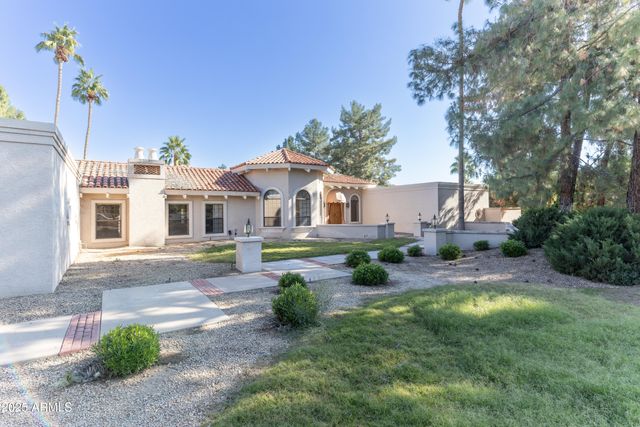 8815 N INVERGORDON Road, Paradise Valley, AZ 85253