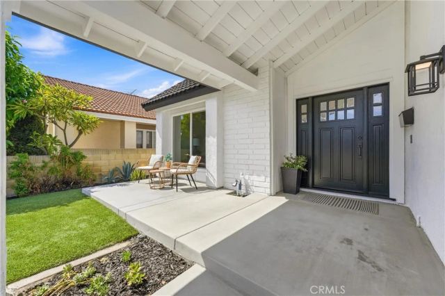 5781 Park West, La Palma, CA 90623