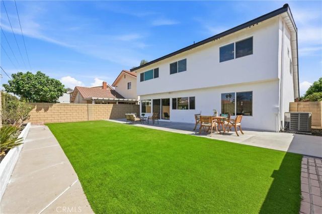 5781 Park West, La Palma, CA 90623