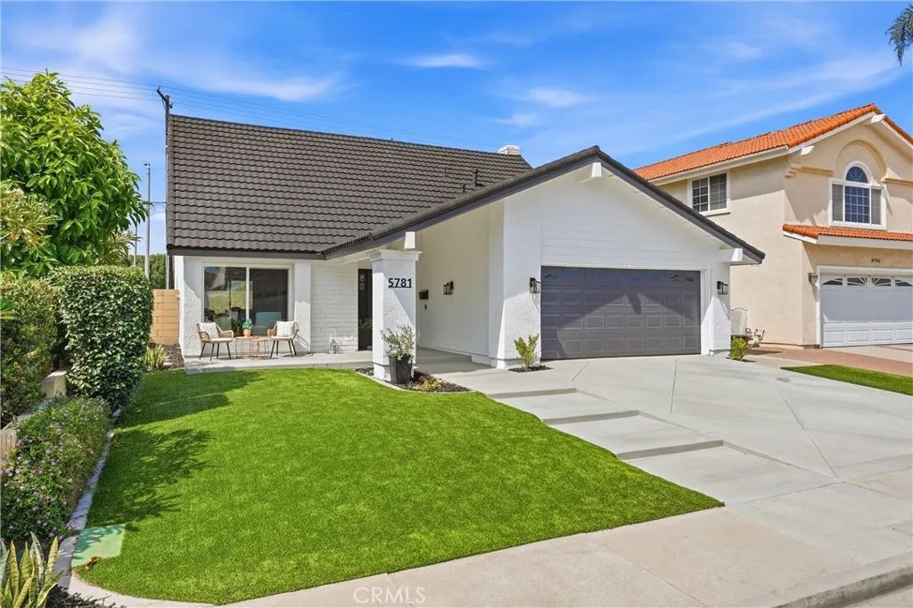 5781 Park West, La Palma, CA 90623
