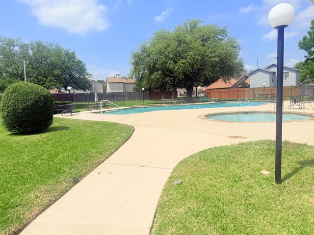 5006 Palo Alto Drive, Garland, TX 75043