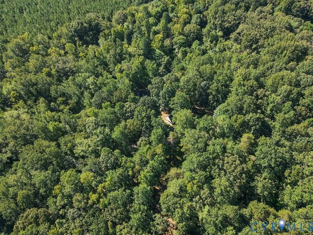 2900 Pleasantwood Rd, Powhatan, VA 23139