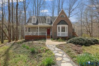 2900 Pleasantwood Rd, Powhatan, VA 23139