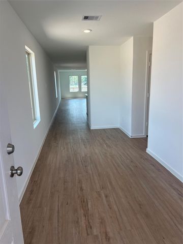 14780 South Ascot Bend Circle, Conroe, TX 77306