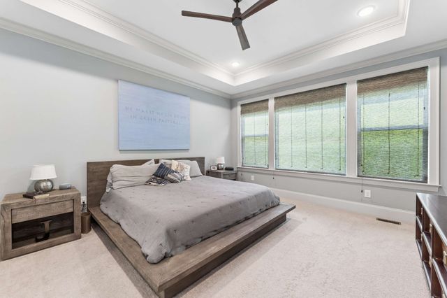 7025 Vineyard Valley Dr, College Grove, TN 37046