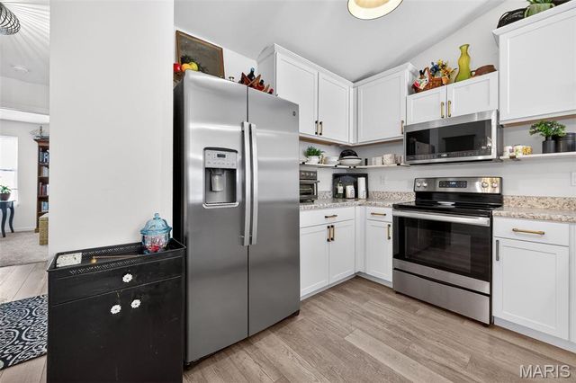 2288 Windswept Farms Drive, Eureka, MO 63025