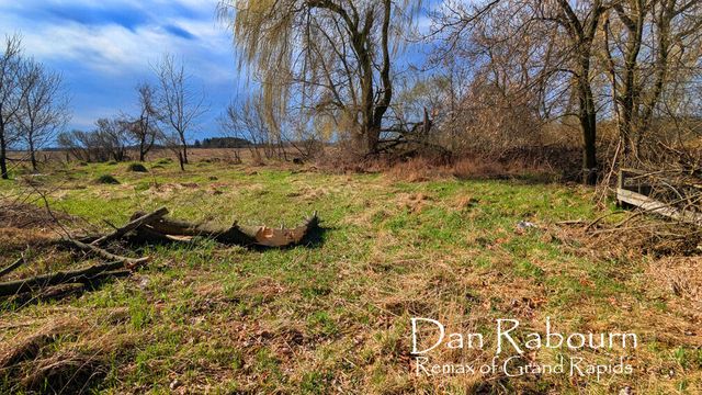 1185 11 Mile Road, Remus, MI 49340