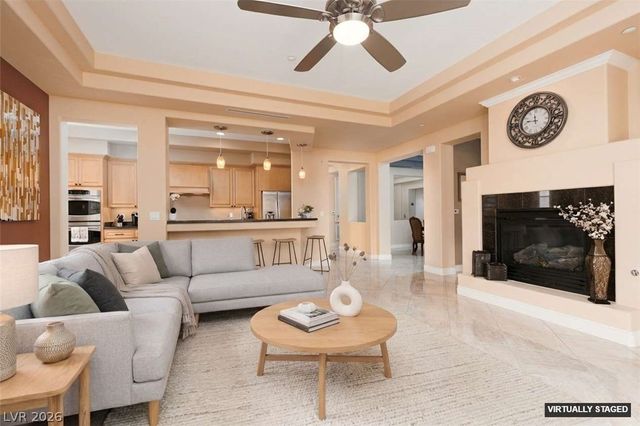 9201 Tesoras Drive 302, Las Vegas, NV 89144