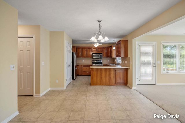 4596 Cider Wood Drive NW, Grand Rapids, MI 49534