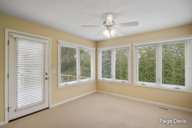 4596 Cider Wood Drive NW, Grand Rapids, MI 49534