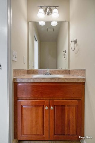 4596 Cider Wood Drive NW, Grand Rapids, MI 49534