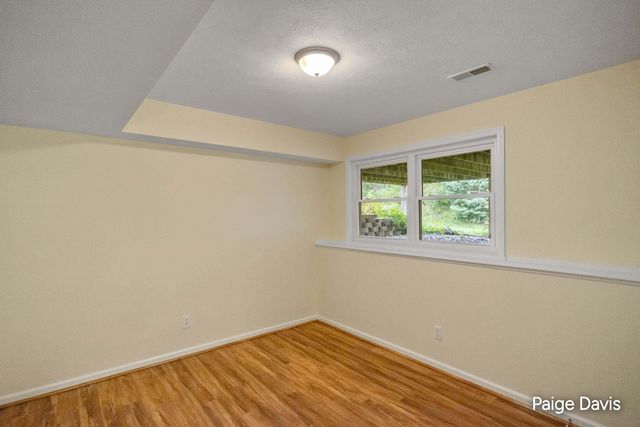 4596 Cider Wood Drive NW, Grand Rapids, MI 49534