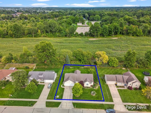 4596 Cider Wood Drive NW, Grand Rapids, MI 49534