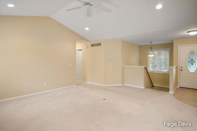 4596 Cider Wood Drive NW, Grand Rapids, MI 49534