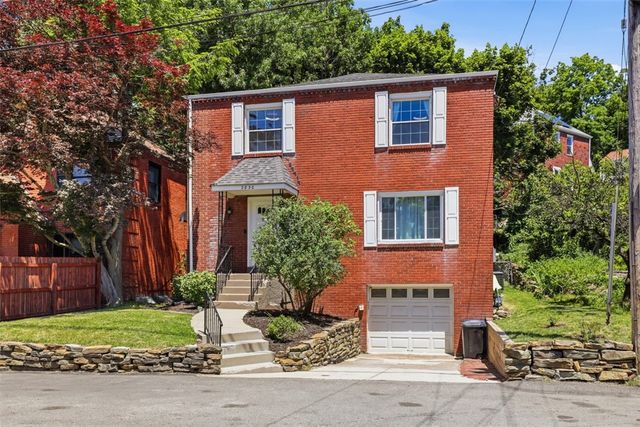 2830 Fernwald Rd, Squirrel Hill, PA 15217