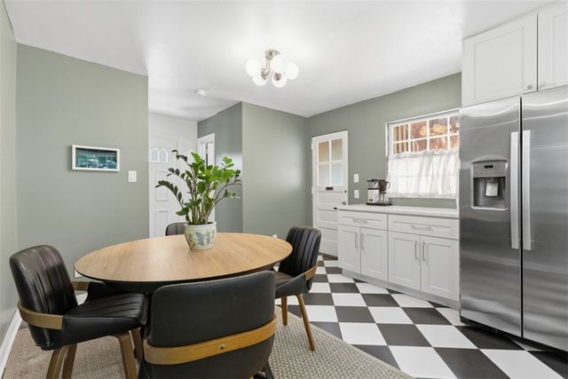 2830 Fernwald Rd, Squirrel Hill, PA 15217