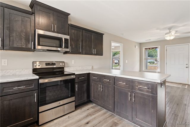501 31st E, Tuscaloosa, AL 35404