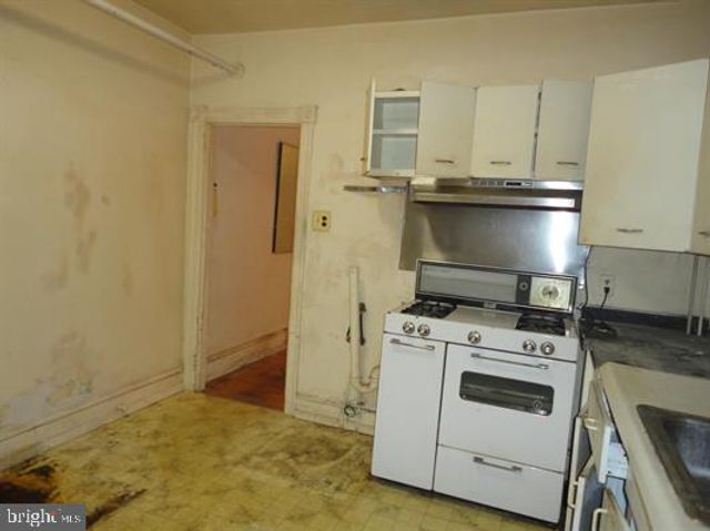 608 N OHIO AVE, Atlantic City, NJ 08401