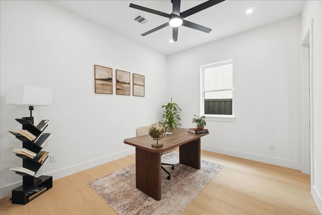 1827 Pollard Street, Dallas, TX 75208