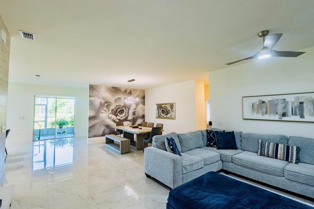 2149 SW Susset Lane, Port St. Lucie, FL 34953