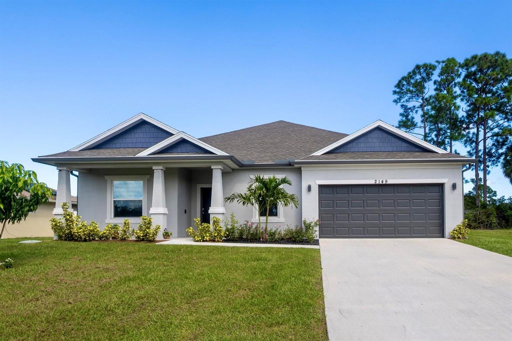 2149 SW Susset Lane, Port St. Lucie, FL 34953