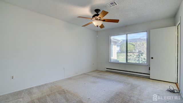 370-B Duranta Plaza, Monroe, NJ 08831