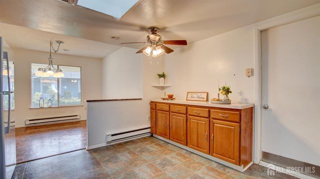 370-B Duranta Plaza, Monroe, NJ 08831