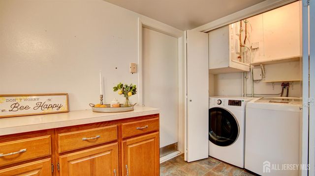 370-B Duranta Plaza, Monroe, NJ 08831