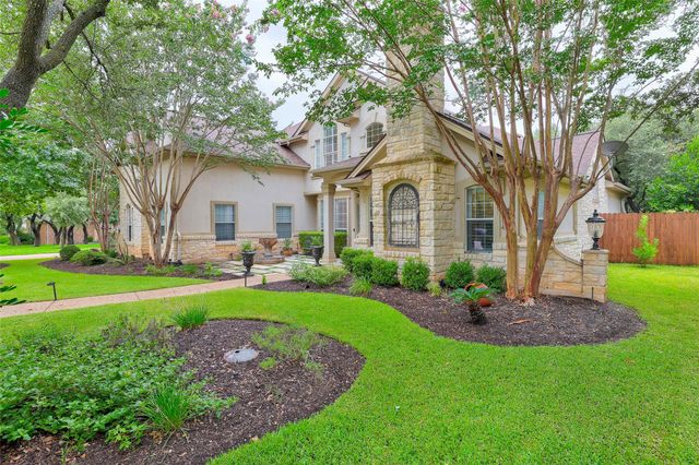 507 Champions DR, Georgetown, TX 78628