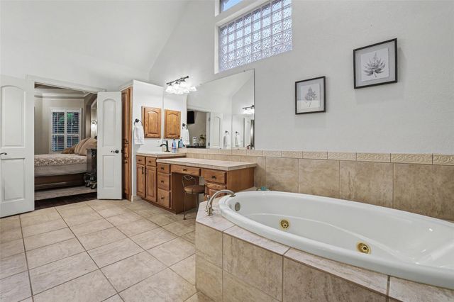 507 Champions DR, Georgetown, TX 78628