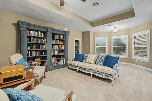 507 Champions DR, Georgetown, TX 78628